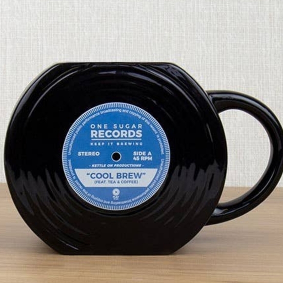 New Retro Vinyl Mug Record Music Lover Gift - Picture 2 of 2